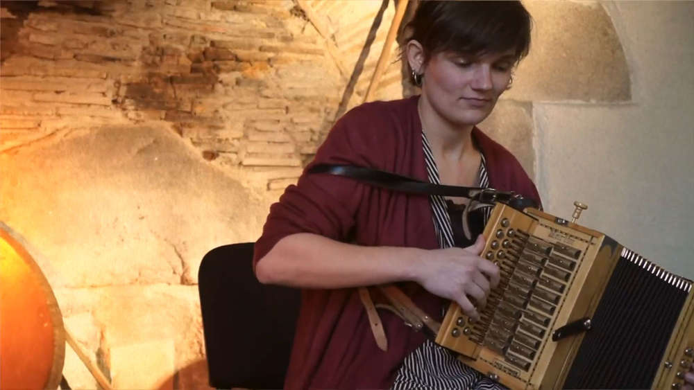 Jeanne Lemoine - Avant-deux   l'accordéon diatonique